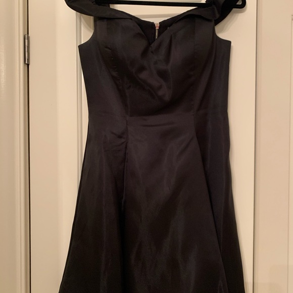 Sherri hill dress - Picture 2 of 5